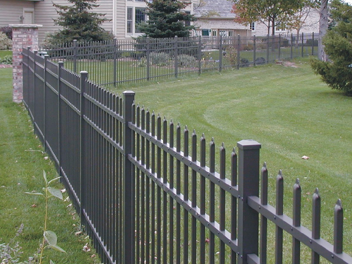 metal fence, anti-collision guardrails, guardrails, metal guardrails